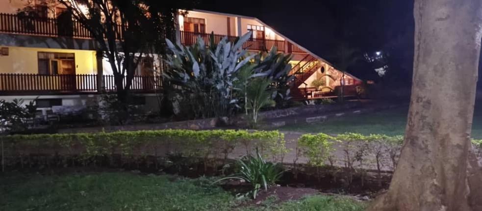 Kilimanjaro Lodge - Mcf Moshi Eksteriør bilde